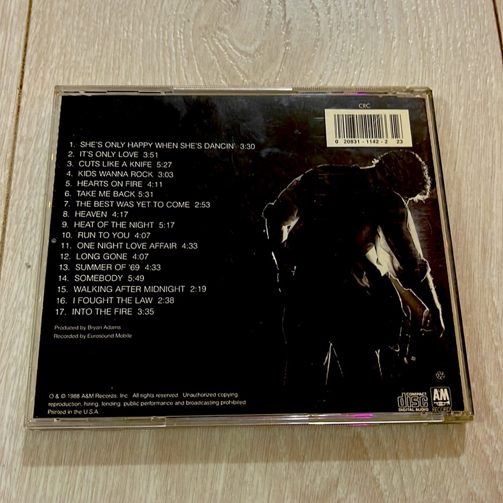 Vintage Bryan Adams CD Live - Picture 2 of 2